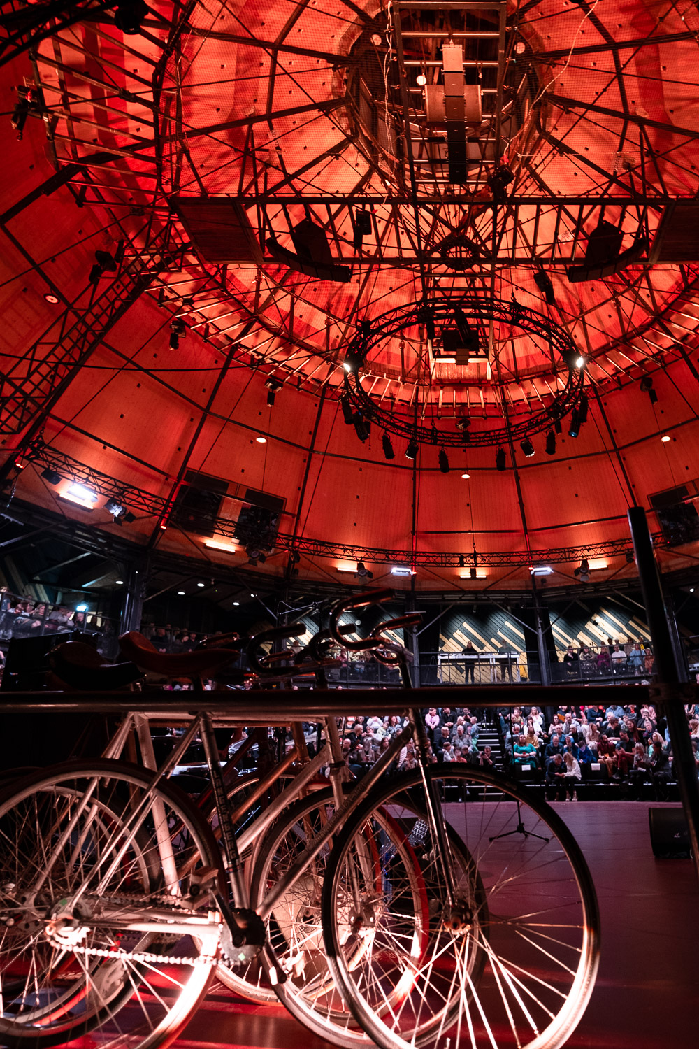 Photos and video: The grand opening of the Rigas Cirks arena - cirks.lv